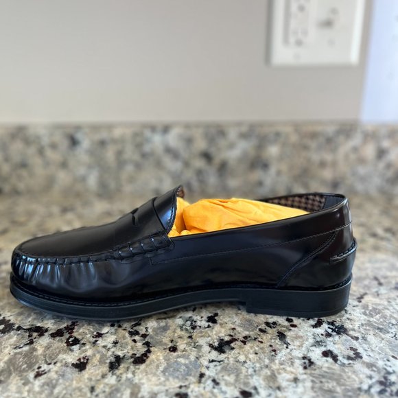 Tod\'s Milan Black Italian Leather Loafers (Size 9.5)
